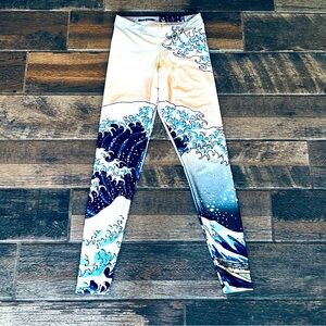 BlackMilk Big Wave leggings blue and cream M